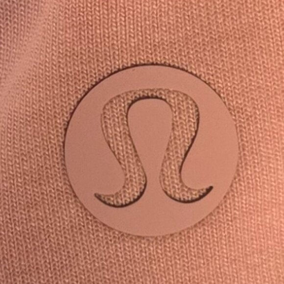 NWT Lululemon Softstreme High-Rise Short 4" - 6 Vitapink - Picture 7 of 8